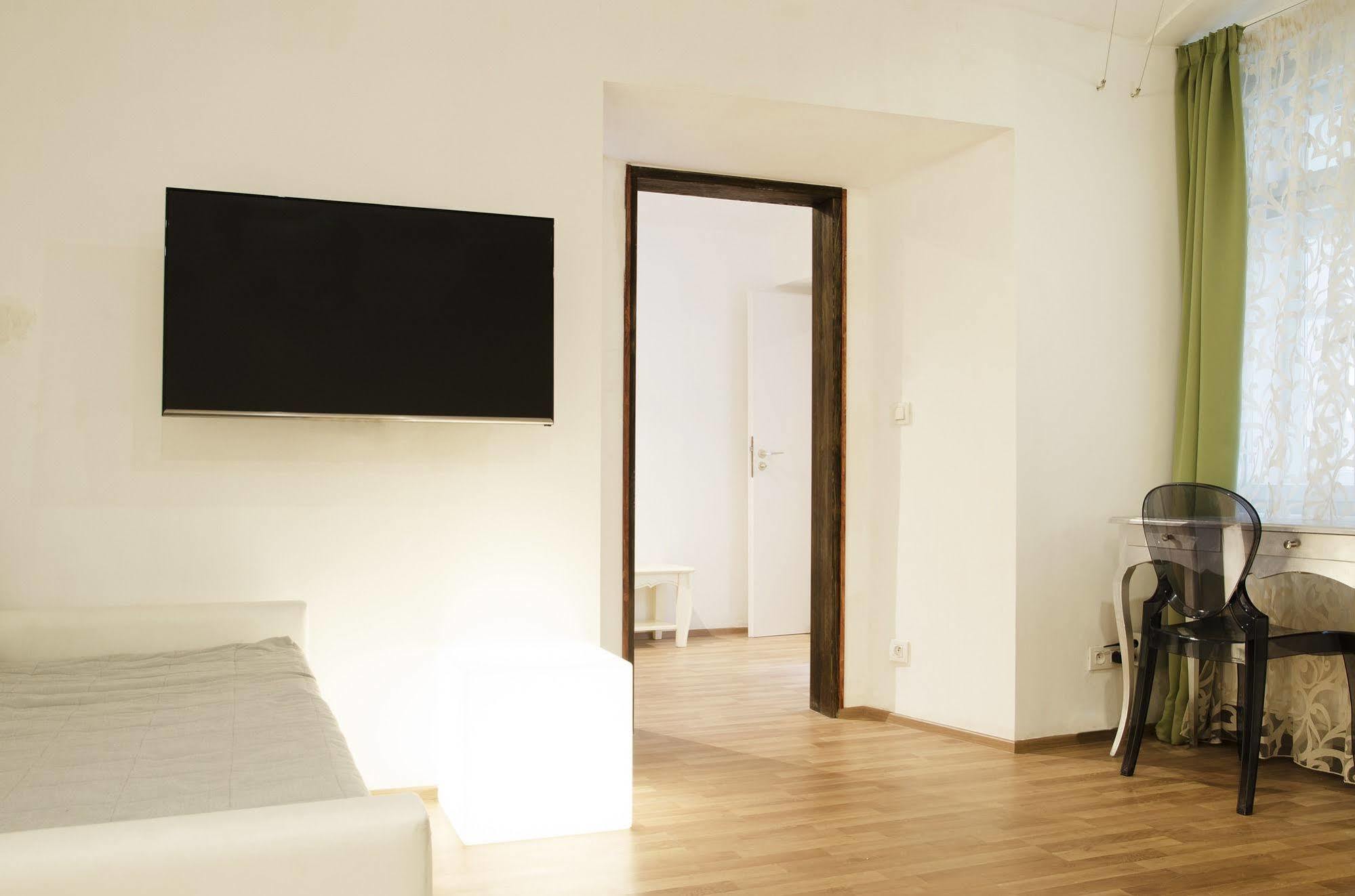פראג Dolce Vita Suites Boutique מראה חיצוני תמונה