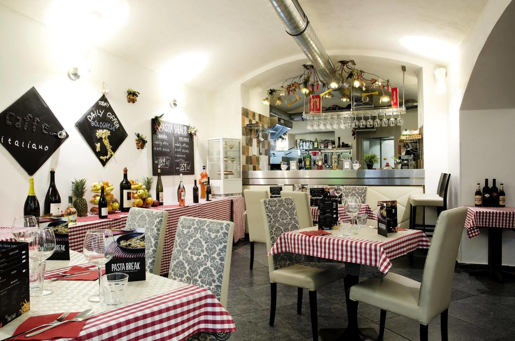 פראג Dolce Vita Suites Boutique מראה חיצוני תמונה